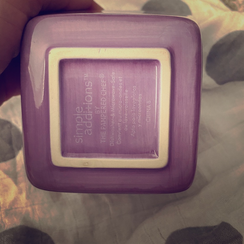 Pampered chef simple traditions purple bowl